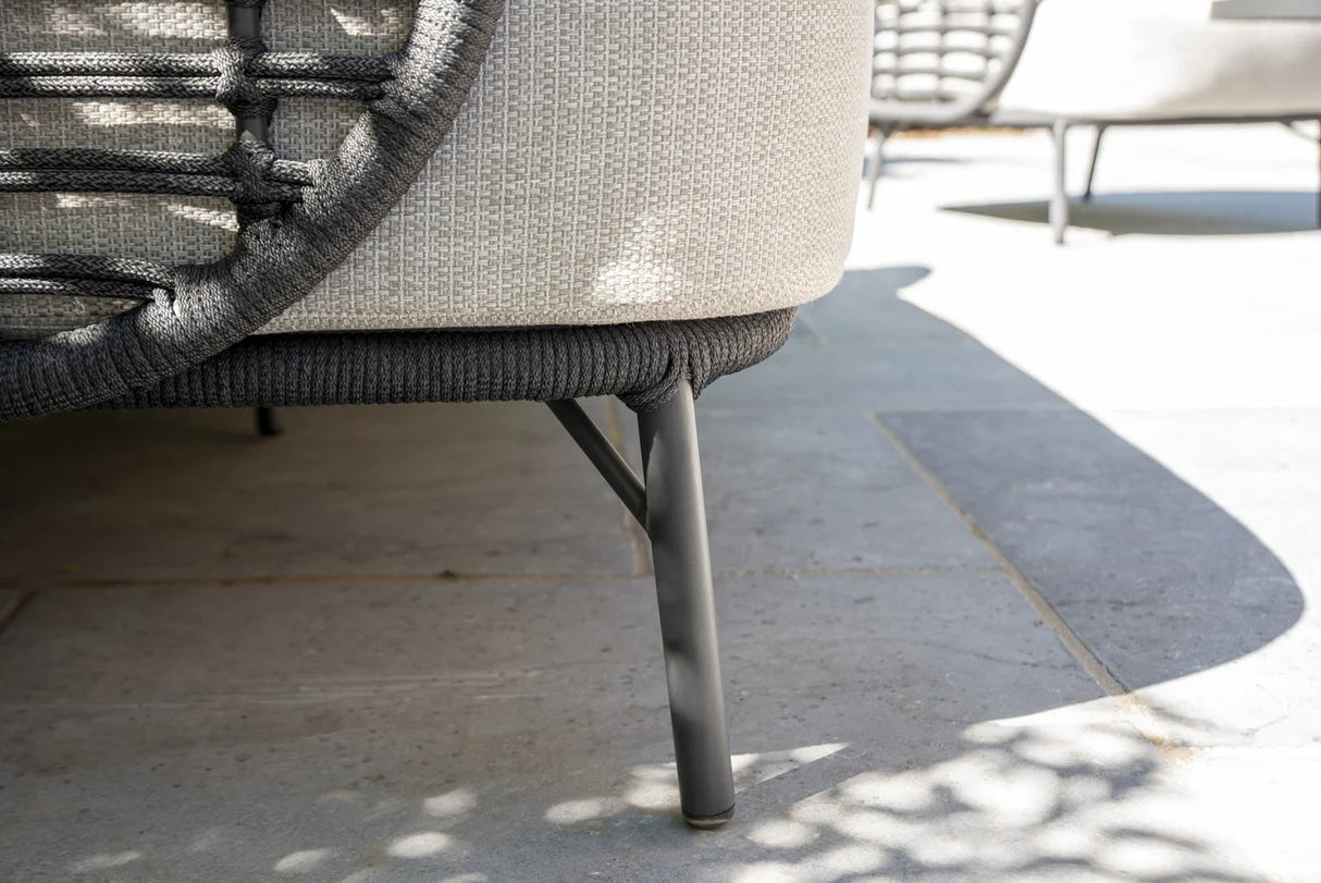 4 Seasons outdoor fabrice stoel - demo