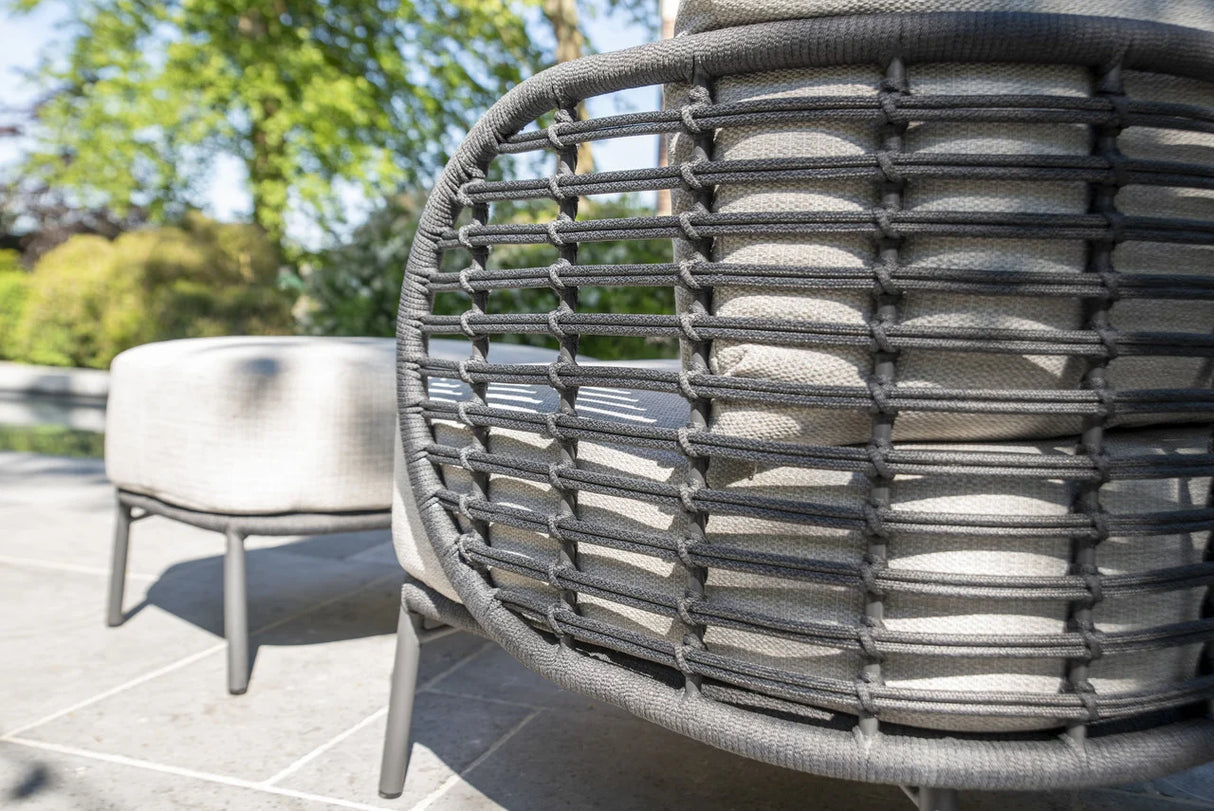 4 Seasons outdoor fabrice stoel - demo