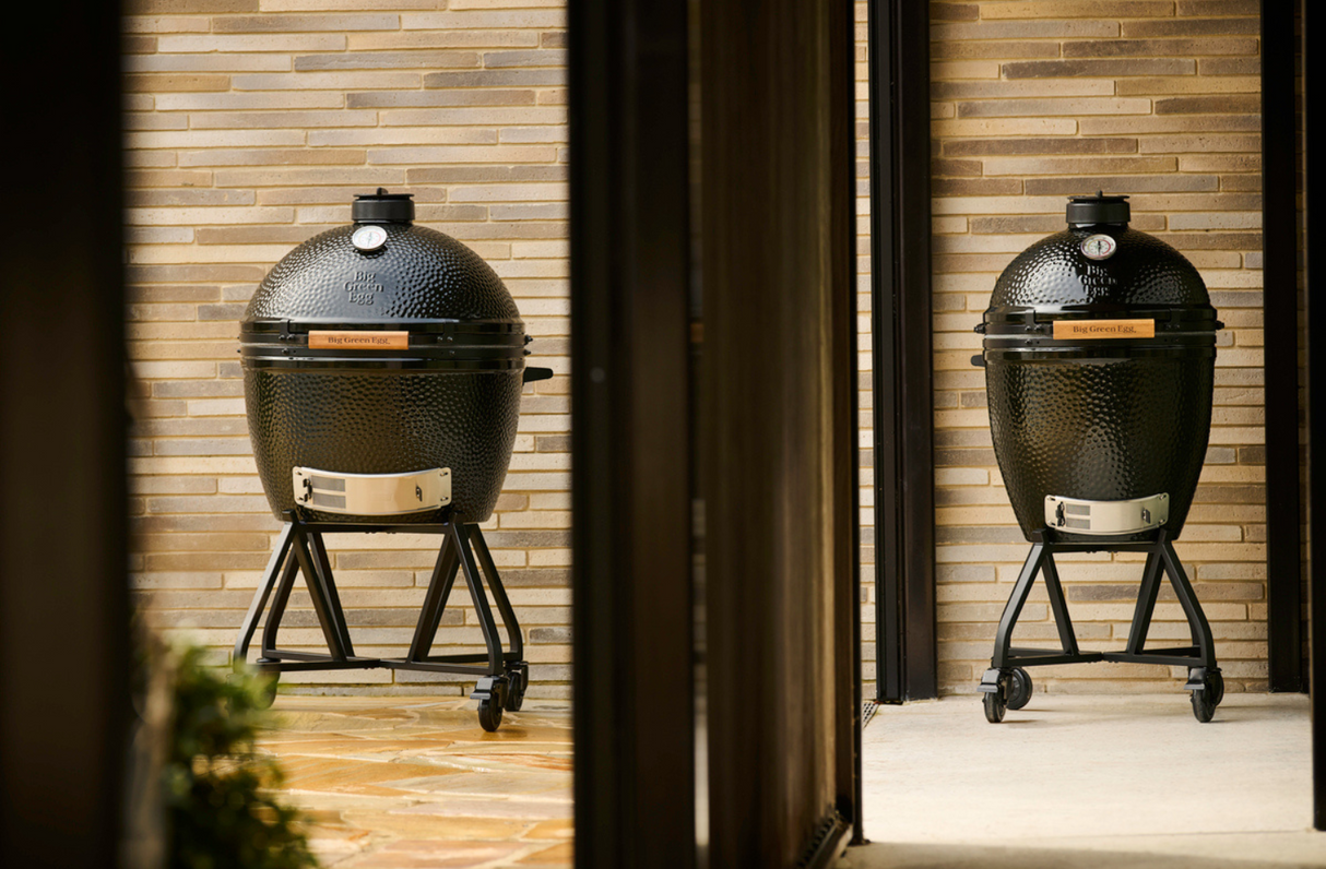 Big Green Egg The Onyx Large Start Collection