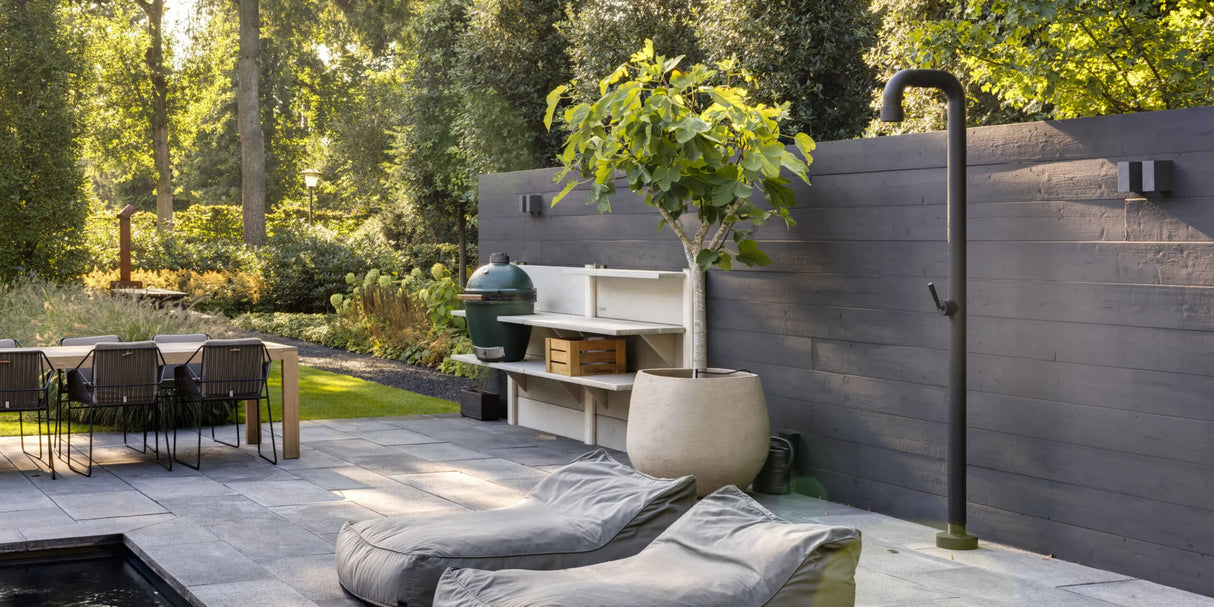 Jee-O Soho 01 buitendouche - hammercoated zwart RVS