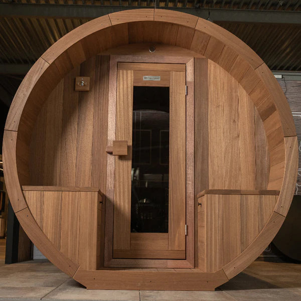 Niksen gemodificeerd Ayous barrel sauna met voorportaal 360 cm