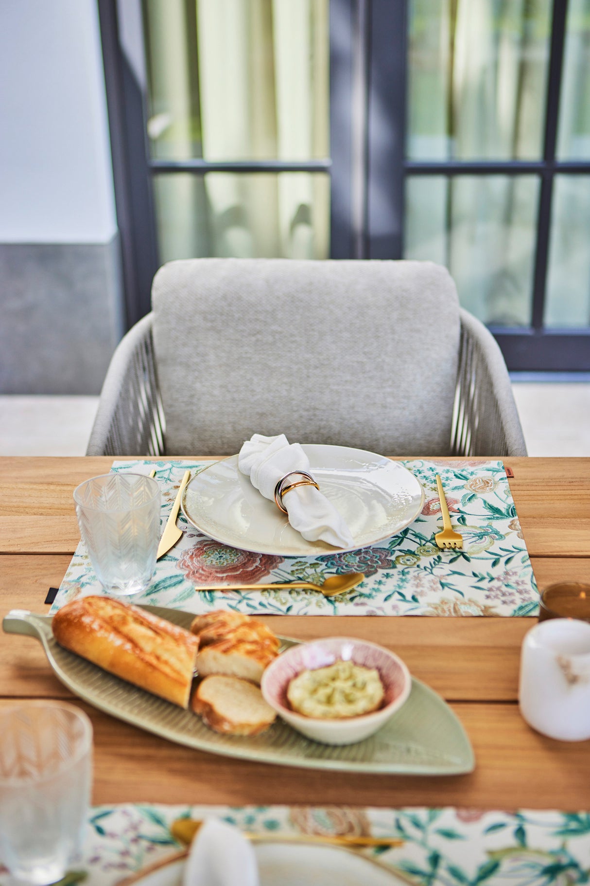 SUNS Dolce dining chair - Natural gravel / Camel sand