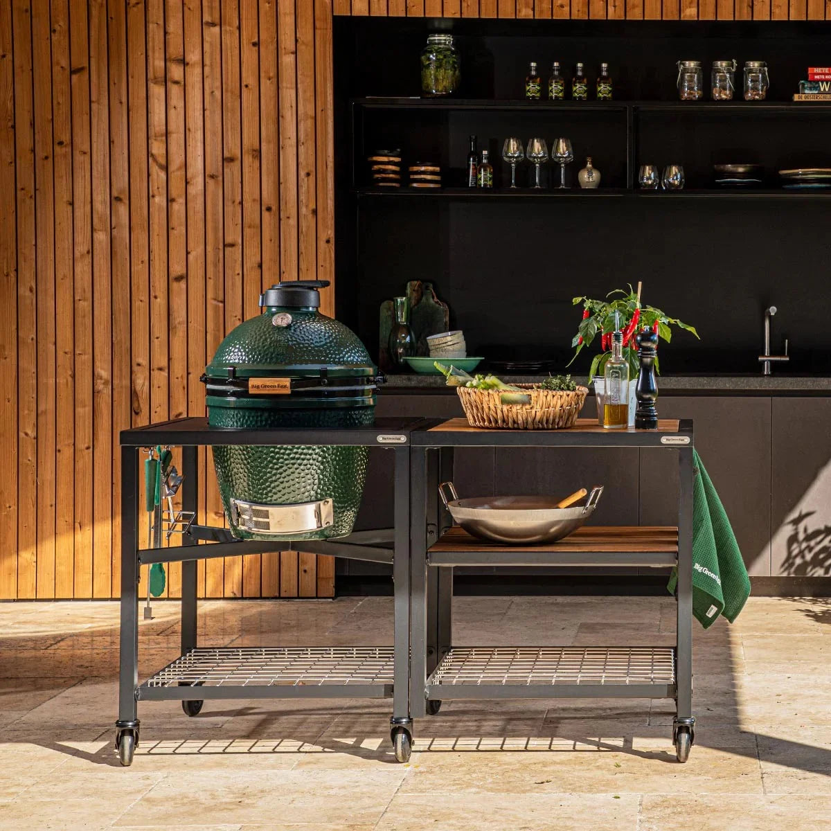 Big Green Egg Medium Outdoor Kitchen