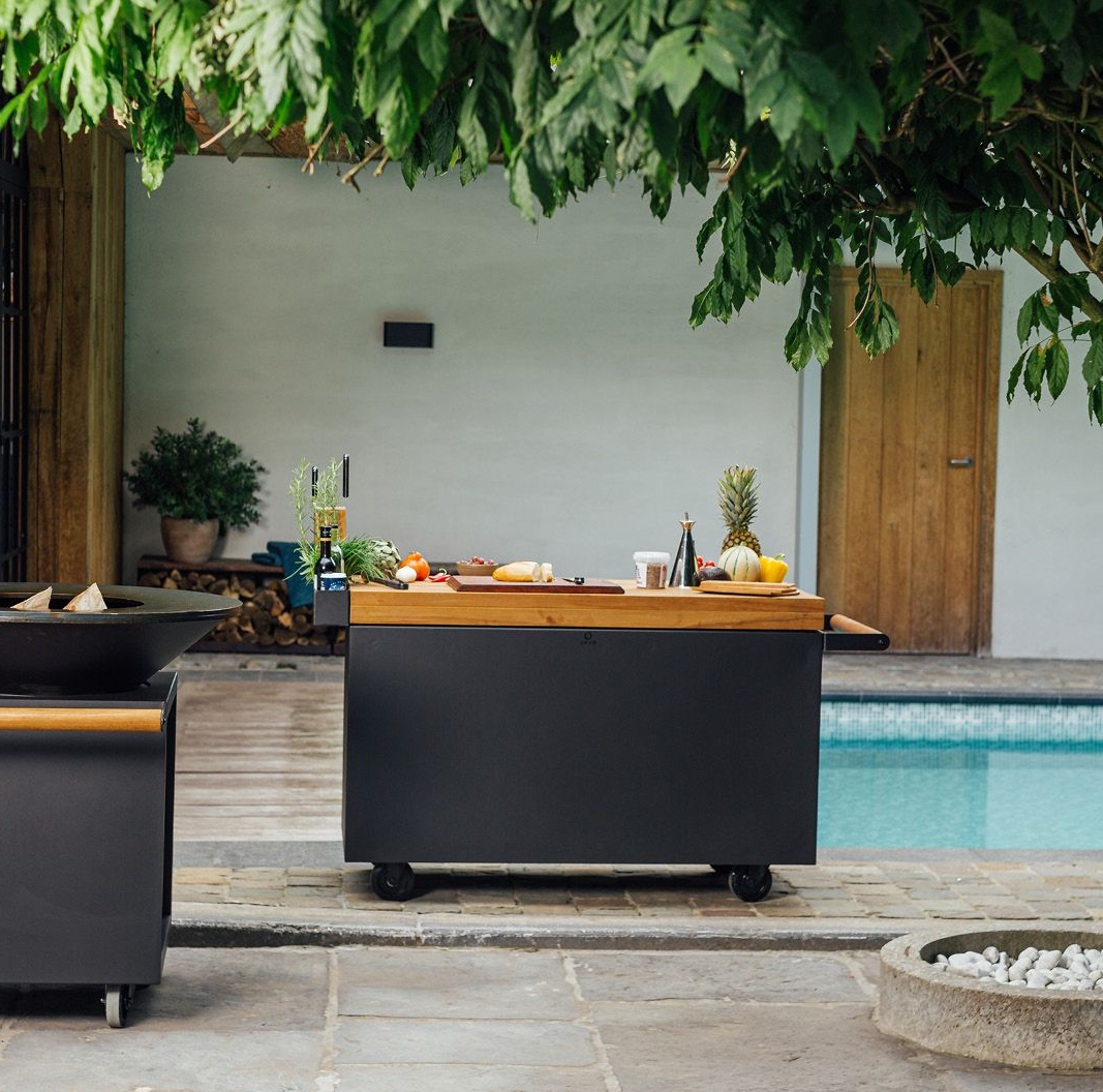 OFYR Mise en Place 135 PRO werktafel zwart - Teakhout