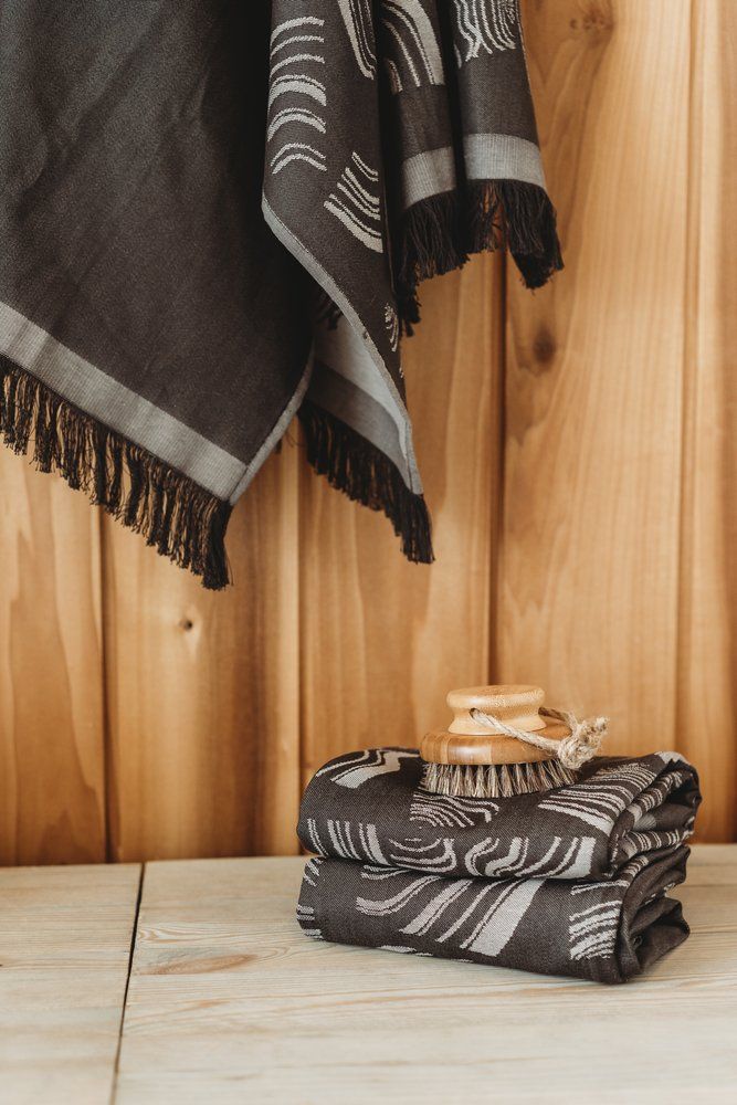 Rento Pino sauna handdoek 50 x 70 cm - zwart