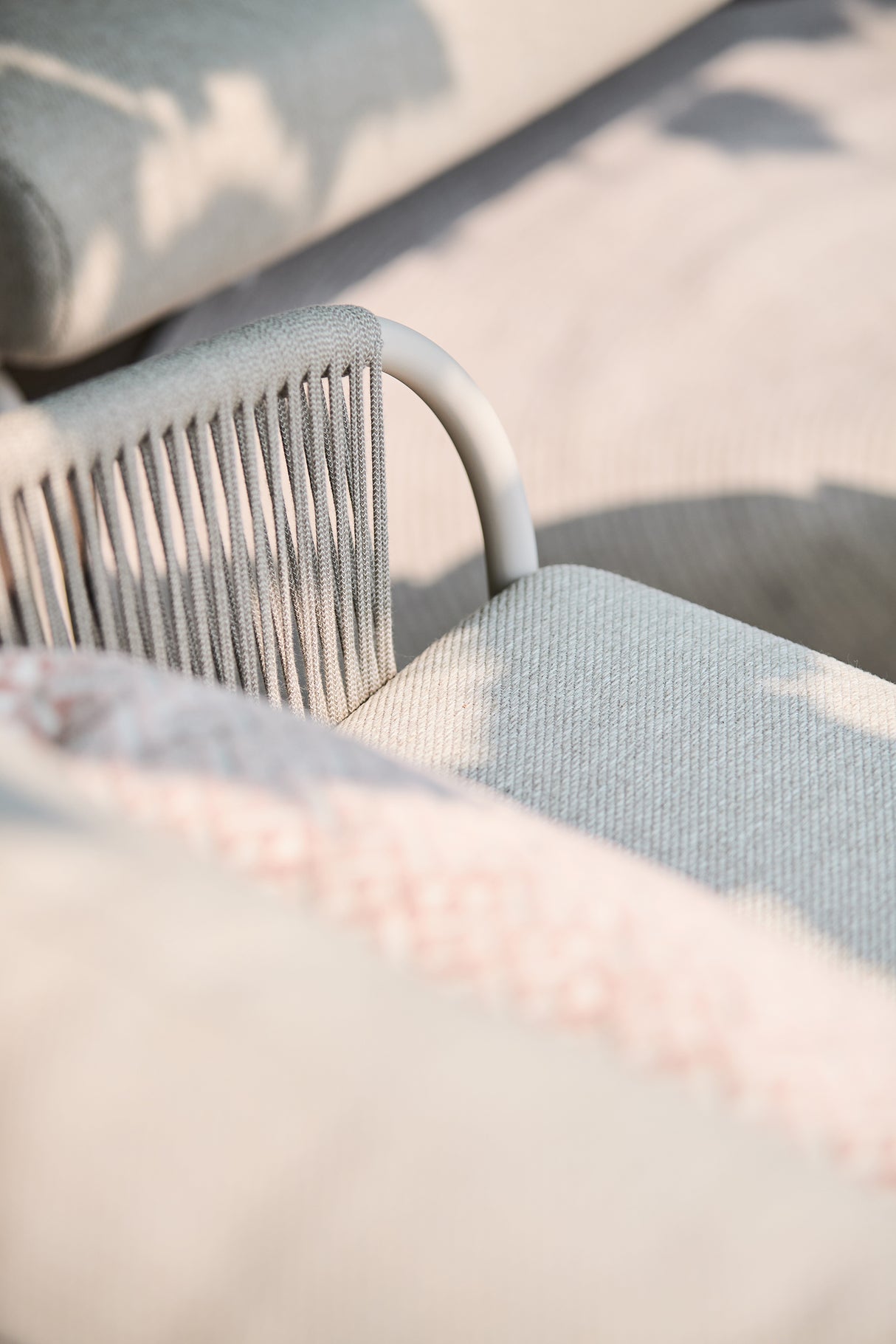 SUNS Dolce dining chair - Natural gravel / Camel sand