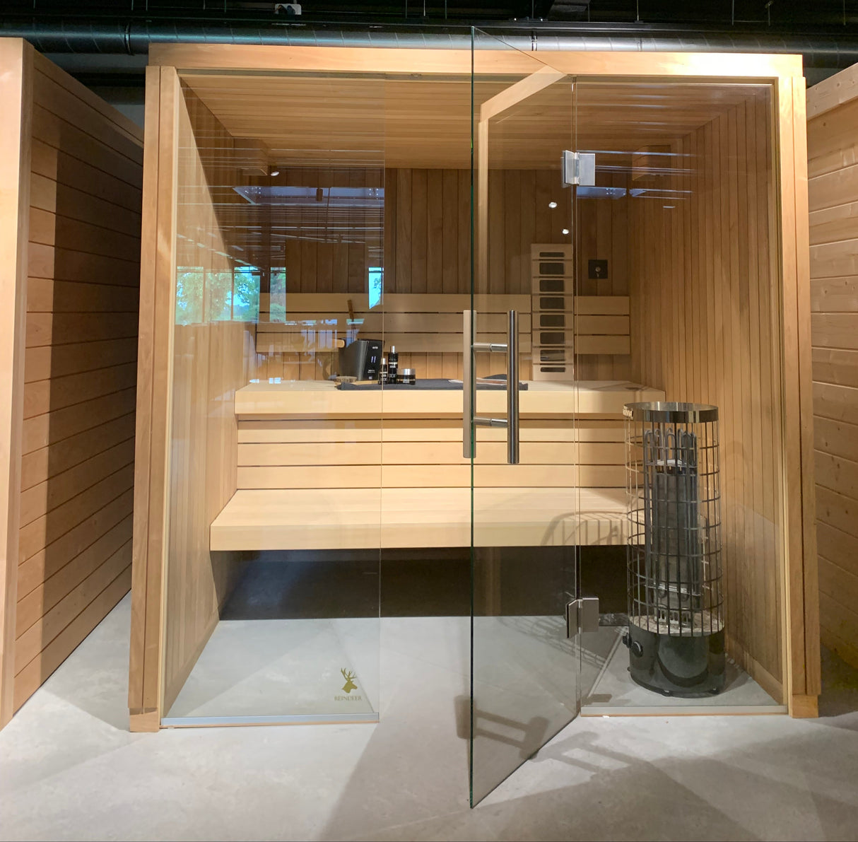 Reindeer binnensauna demo 186 x 210
