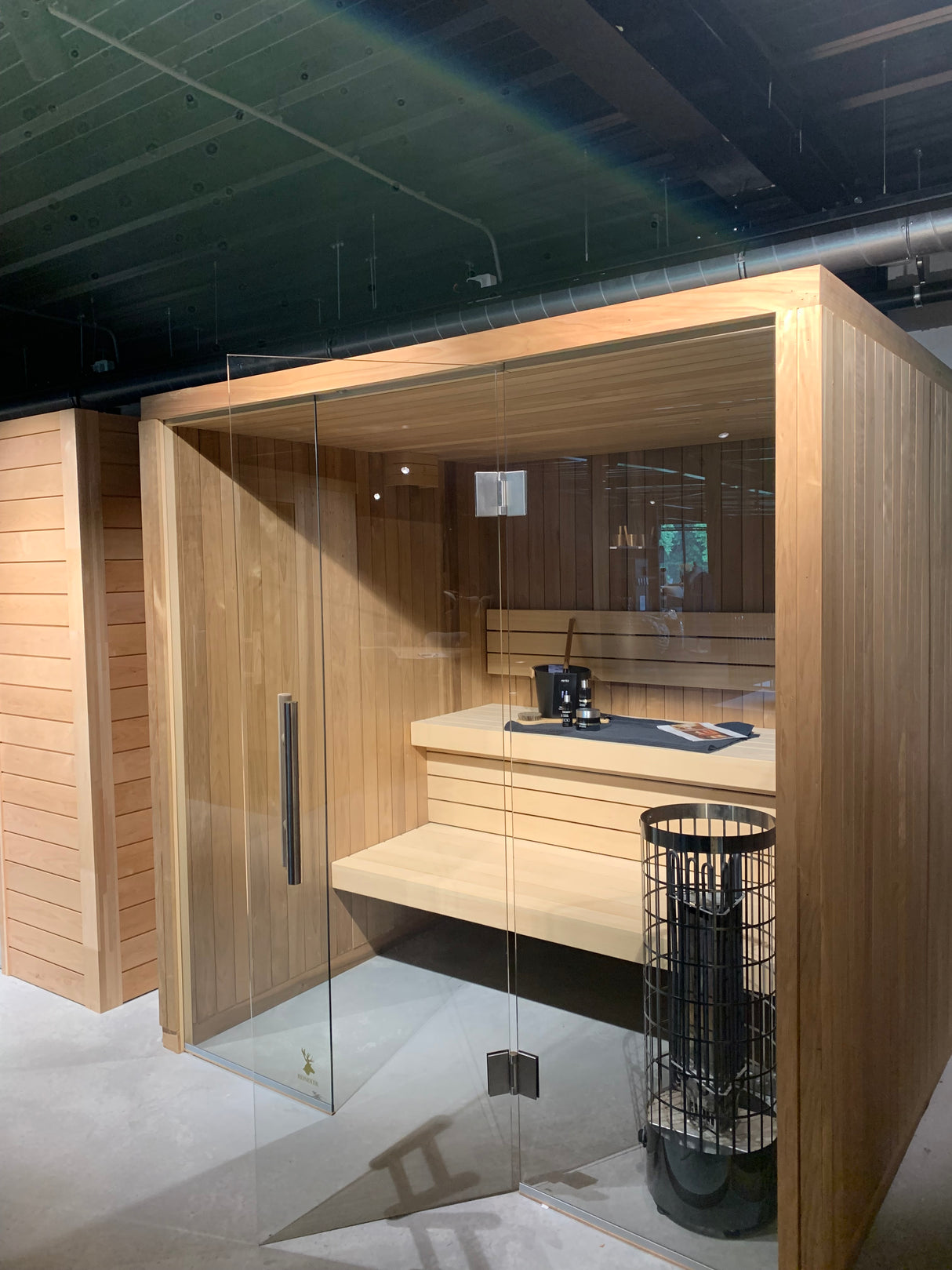 Reindeer binnensauna demo 186 x 210