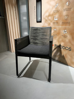 4 Seasons outdoor dining set - demo