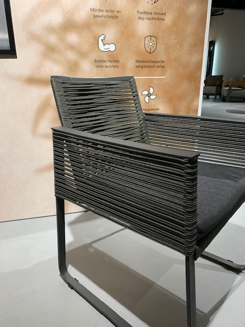 4 Seasons outdoor dining set - demo