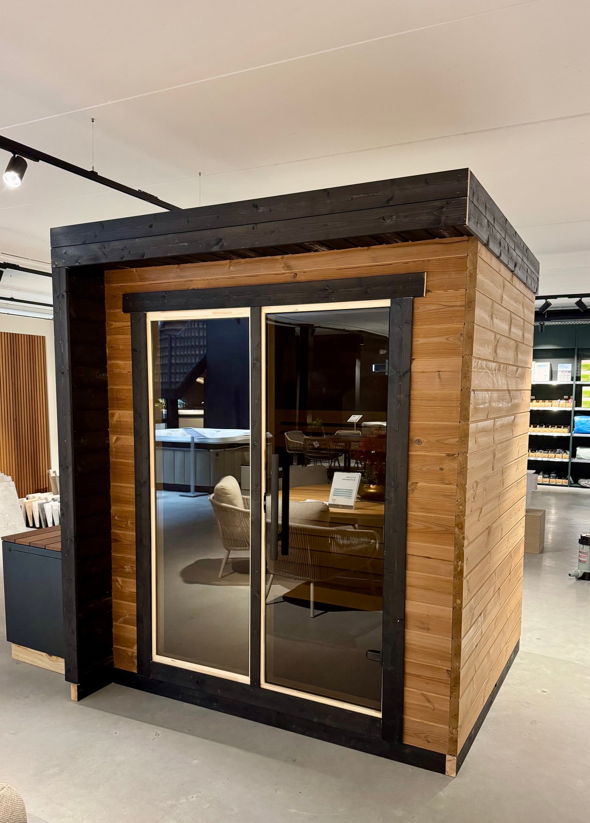 Patio XXS Thermowood buitensauna - demo