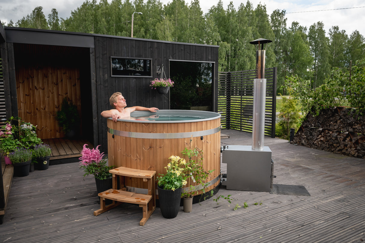 Kirami Original Breezy M Hottub - Thermowood