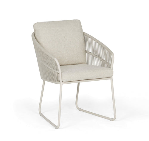 SUNS Dining set met Basta tafel en Noli stoelen