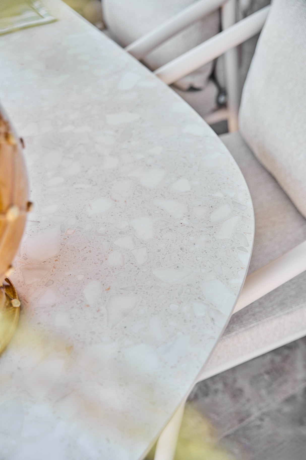 SUNS Low dining set met Grado tafel en Sato stoelen