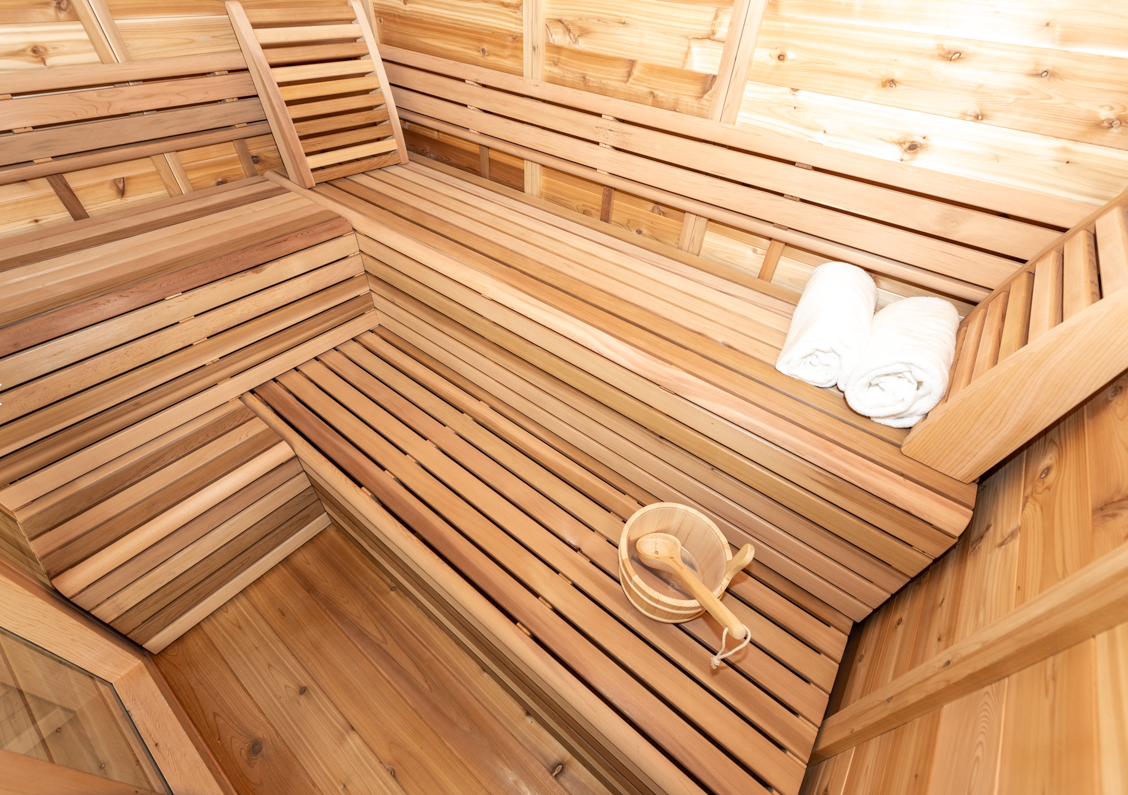 Pure cube outdoor sauna met veranda 262 x 253 cm - Knotty Red Cedar