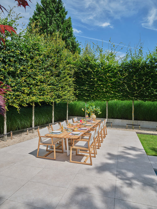 SUNS Palermo tafel 420 x 100 cm - Natural new teak blad / Matt white frame