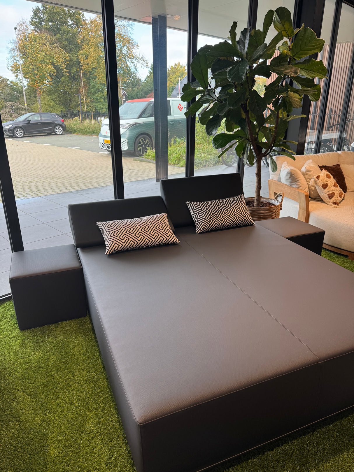 Loungebed met bijzettafels showroommodel – 160 x 200 cm