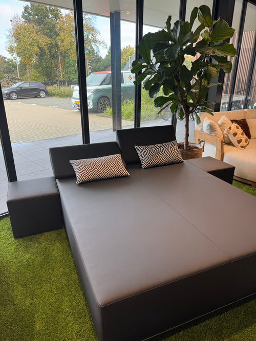 Loungebed met bijzettafels showroommodel – 160 x 200 cm